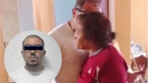 Funcionarios de la PNB detienen a un hombre que agredió verbalmente a su madre