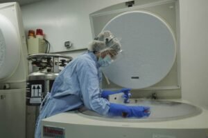 IMSS renueva equipos de cirugía para abatir rezagos y mejorar servicio