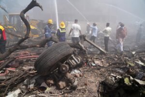 Sube a 251 el número de víctimas identificadas en el accidente aéreo de Air India