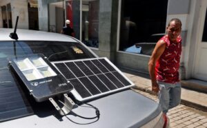 Cuba sigue sin electricidad 20 horas después del nuevo apagón nacional