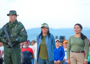 Delcy Rodríguez madrugó para lanzar esta advertencia a Guyana y Trinidad y Tobago