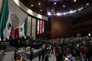 Legislativo y Judicial, sin aumento en el Presupuesto 2026: Monreal