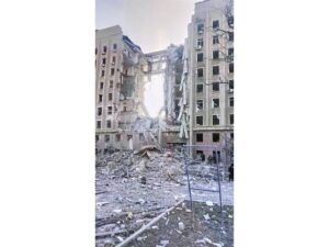 Rusia escala sus ataques hasta Kiev