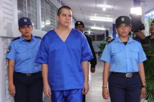 Tras reclamo de Estados Unidos, Nicaragua publica imágenes de médico costarricense preso