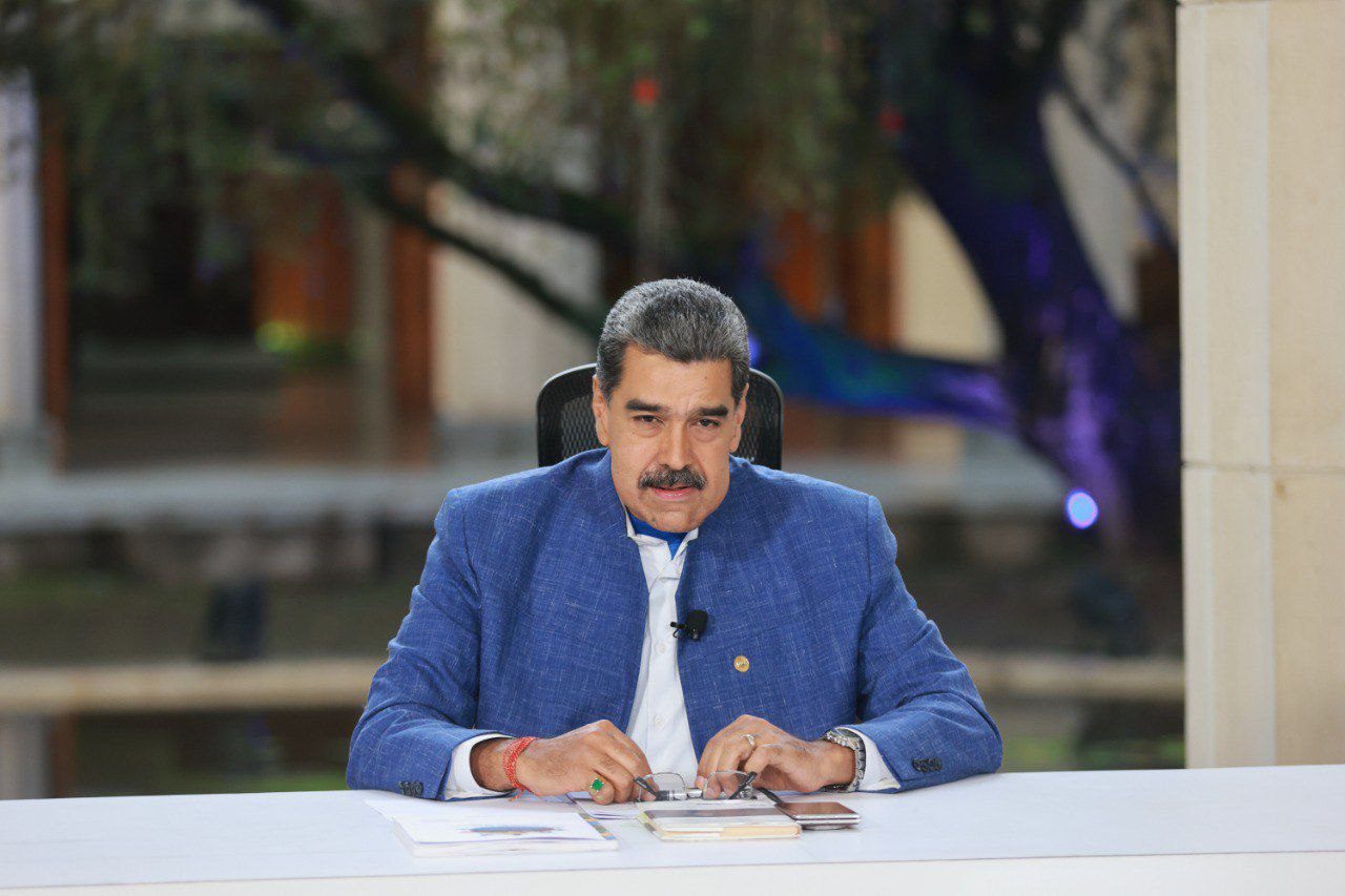Maduro amplía operativo militar en estados costeros ante “amenazas” en el Caribe