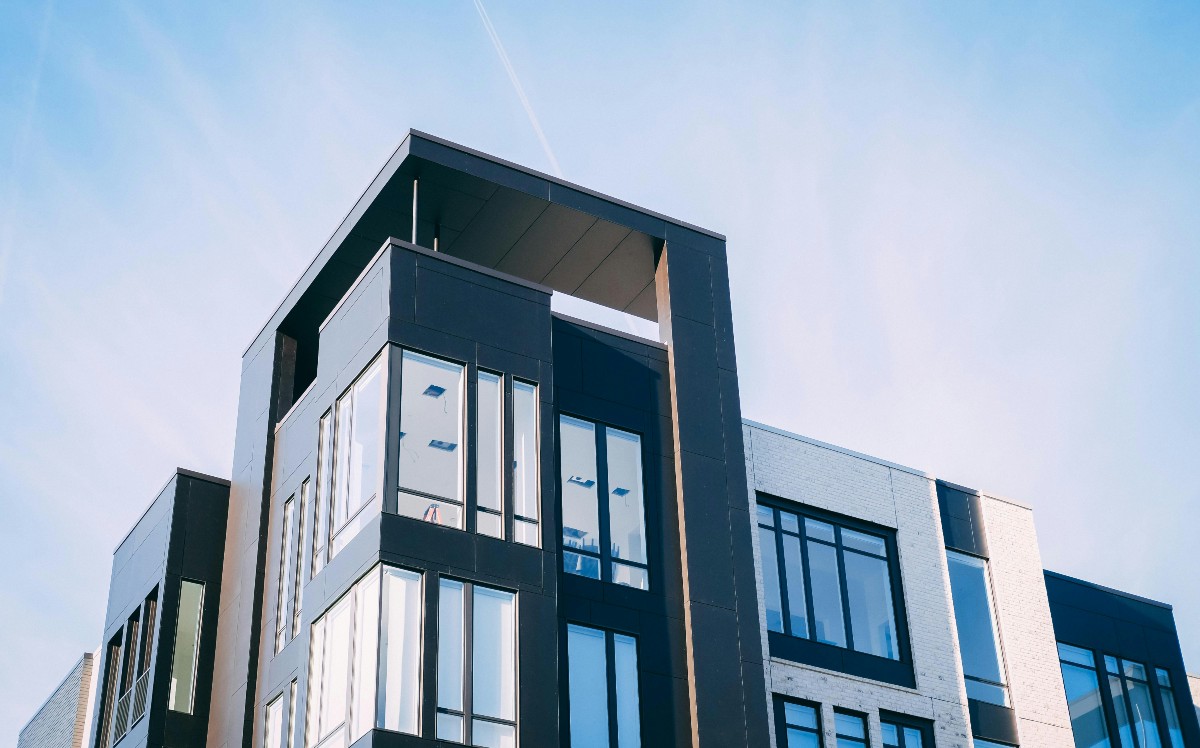 Precio de rentas de oficinas aumenta en Monterrey: Cushman & Wakefield