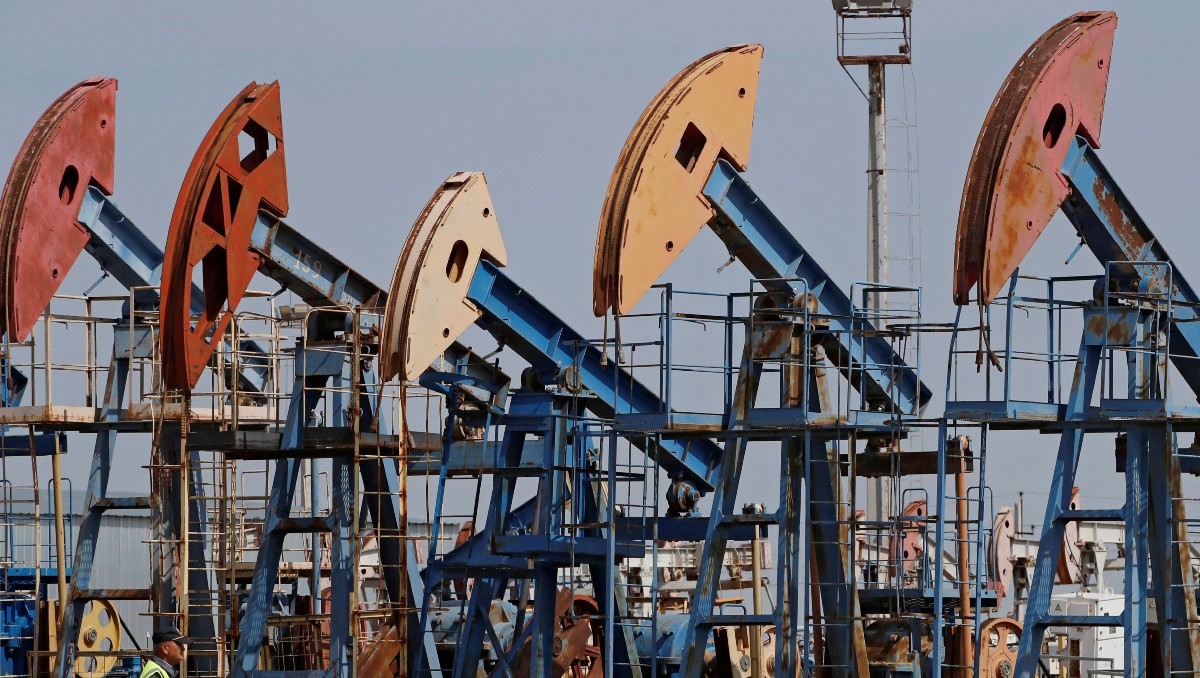 Precio del petróleo WTI, texas y brent hoy 14 de octubre de 2025