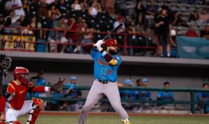 Con Correa y Arenado en la “esquina caliente” en el Clásico Mundial, ¿habrá espacio para Emmanuel Rivera?