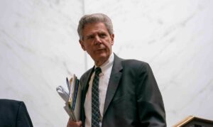 “Deberían ser tratados como un estado”: líder demócrata impulsará paridad en Medicaid para Puerto Rico