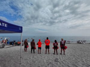 Niño de 8 años muere ahogado en Penonomé y hombre desaparece en balneario en Chiriquí este domingo de Carnaval